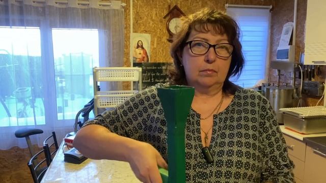 САЖАЛКА для чеснока , лука , бобовых СВОИМИ РУКАМИ