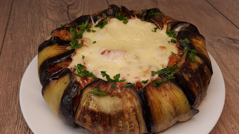 Невероятный рецепт картофельной запеканки с баклажанами
