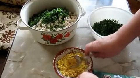 Окрошка на кефире и газированной воде