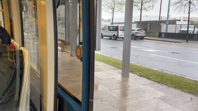 The MetroTram in Porto, Portugal 2022 смотреть онлайн