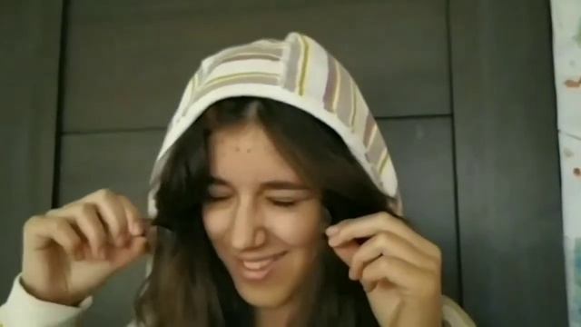 Клип/?На песню "Чёрные розы"?/Марьяна Ро