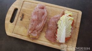 Фаршированное куриное филе с овощами и сыром