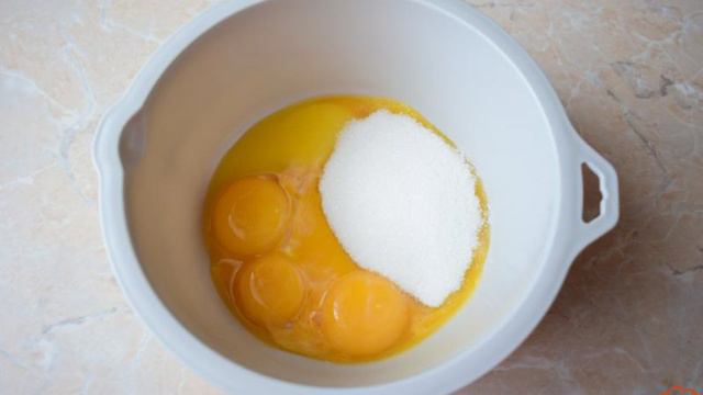 Оладьи на желтках