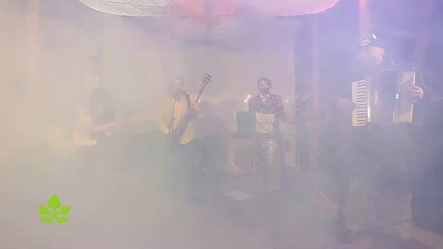 Пятніца Дробь Суббота - Женщина с бородой смотреть онлайн