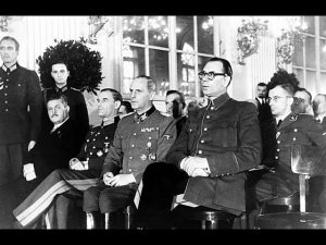 Почему немцы не доверяли генералу Власову