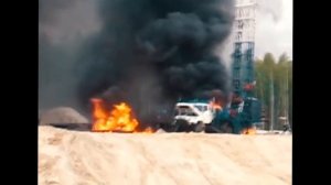 Пожар на нефтяном месторождении