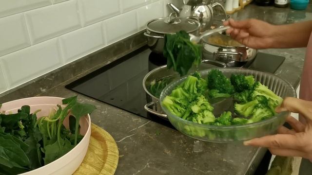 ТЕПЕРЬ Я ДОМА ГОТОВЛЮ САЛАТ / Асым БАШТУГ смотреть онлайн