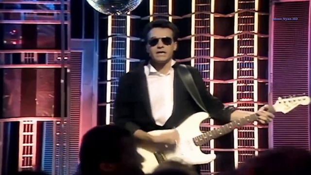 F.R. David ~ Words смотреть онлайн