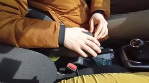 Новая защёлка для родного подлокотника Opel Astra H