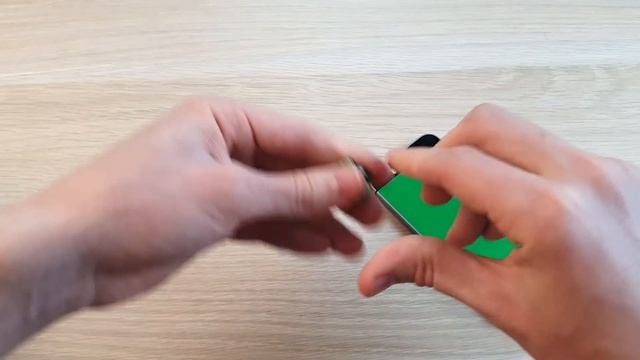 СНЯЛ ЗЕЛЕНУЮ ПЛЕНКУ С IPHONE SE! ОЧЕНЬ КРУТАЯ ПЛЕНКА смотреть онлайн