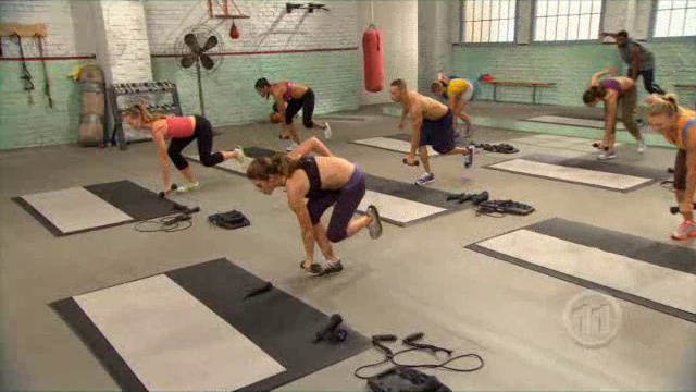 Революция тела тренировка фаза 2. Революция тела Джиллиан Майклс фаза 3. Джиллиан Майклс революция тела кардио 2. Джилиан Майклс фаза 1 тренировка 3. Революция тела тренировка 3.