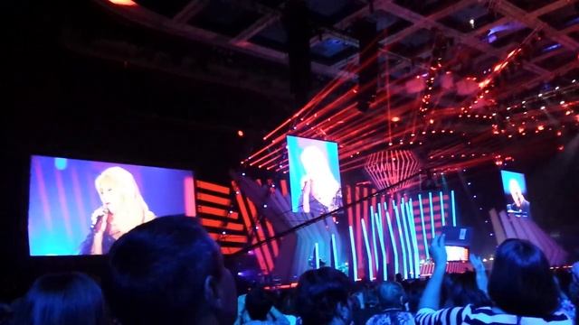 Ирина Аллегрова, Игорь Крутой. Улыбайся мне смотреть онлайн