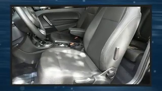 2013 Volkswagen Beetle 2.5L Fender Edition смотреть онлайн