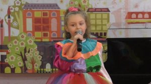 Ярославна Кабанова
Муз.А.Ермолова "Гномик"