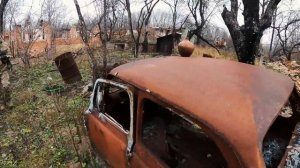 Нашел покинутую деревню самоселов в Чернобыле. Куда пропали все люди после пожаров? ЧЕРНОБЫЛЬ 2021