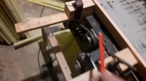 Нарезаю эппс на циркулярке