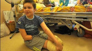 Александр Розенбаум -   Я увидел во дворе стрекозу (стихи Олег Русских)