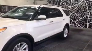 Крепкий Ford Explorer 2013