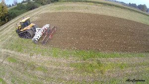 Challenger MT 765C: Видео-демонстрация работы гусеничного трактора