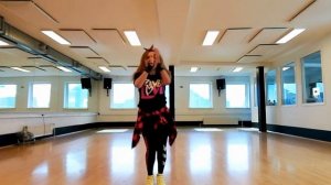 BESAME - David Bisbal & Juan Magan. Choreography by Karla Borge. Flamenco Zumba.