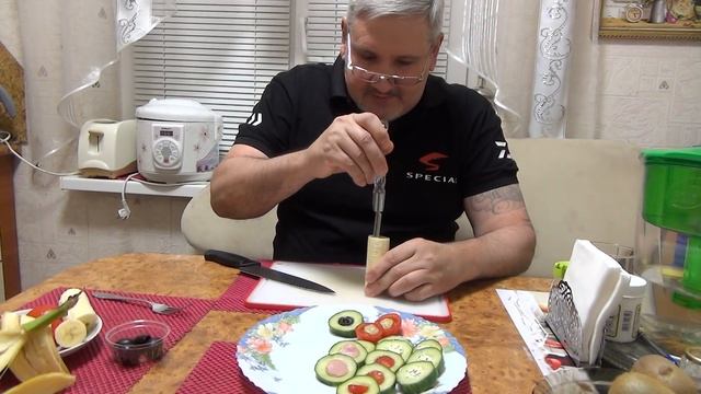 Фаршируем  овощи и фрукты к праздничному, новогоднему столу.Легкие закуски на скорую руку.