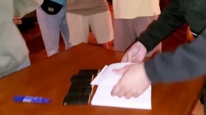 РАЗБИВАЮ МОЛОТКОМ iPhone 12 стоимостью 3000 рублей.