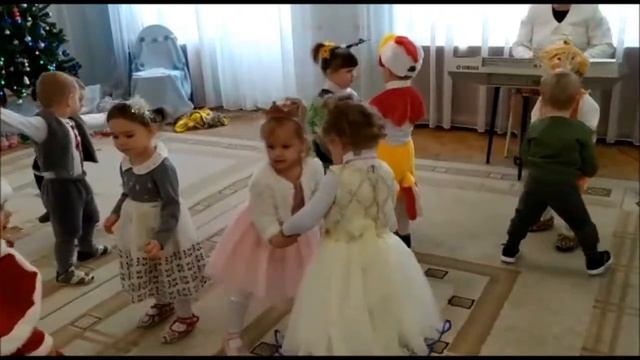 Первый утренник дочи в Детском саду "Сказка" Группа "Колобок"❤❤❤ смотреть онлайн