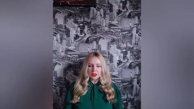 Что подарить девушке?