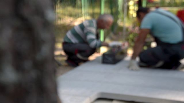 Облагораживание семейного захоронения ритуальными плитами