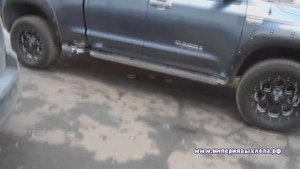 Toyota Tundra. Звук выхлопа