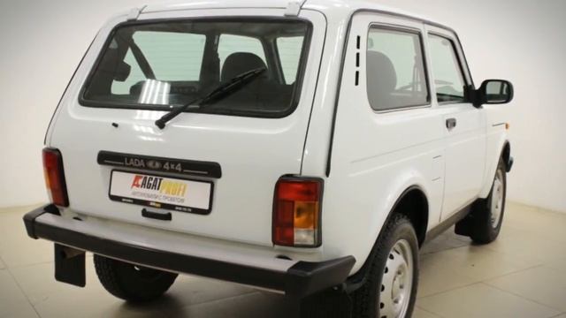 Lada 4x4 Нива с пробегом 2015 смотреть онлайн