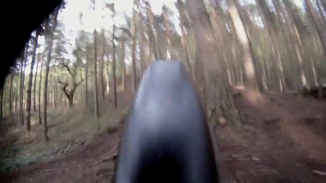 Kinver freeride rear view cam, with fall at end смотреть онлайн