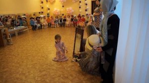 Дефиле шляп Старшая группа А Колокольчик