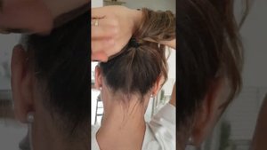САМЫЙ СТИЛЬНЫЙ ХВОСТ ИЗ ВОЛОС! Как сделать красивый хвостик самой себе HOW TO make a CUTEST PONYTAI