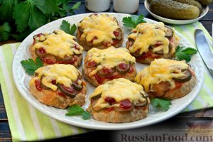 Ароматно, сочно и необычайно вкусно
КОТЛЕТЫ, ЗАПЕЧЕННЫЕ С МАРИНОВАННЫМИ ОГУРЦАМИ