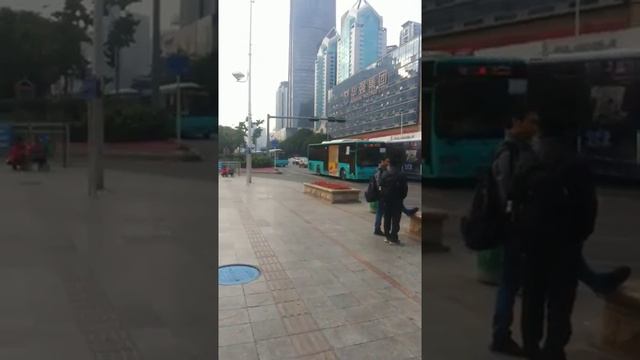 Shenzhen  - Рынок гаджетов телефонов хуачанбей.