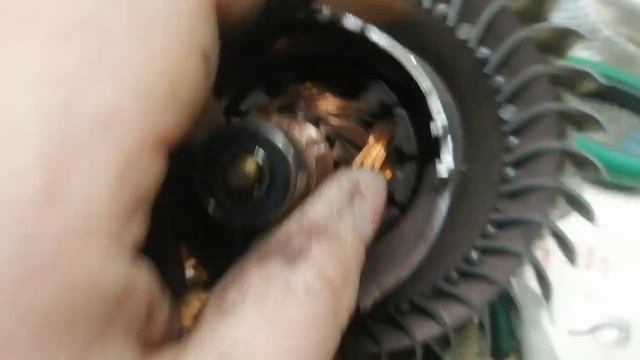 Chevrolet Aveo T300 ремонт вентилятор печки. смотреть онлайн