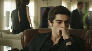 Топ 5 Турецких Сериалов на Русском Языке |  Бурак Дениз