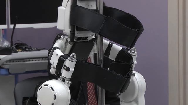 Робокостюм был презентован ульяновцам гостями из Японии. смотреть онлайн