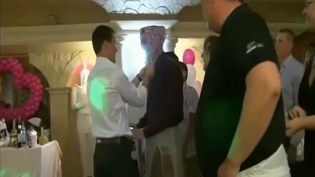 Тамада в Москве -Ведущий свадеб Денис Колесников смотреть онлайн