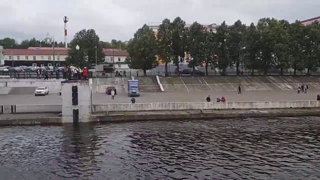 Теплоход "Урал". Отправление из Перми смотреть онлайн