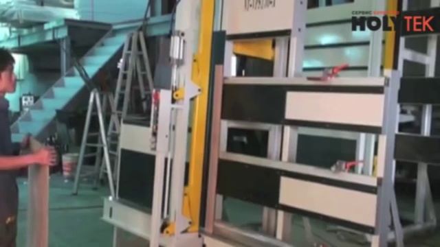 Вертикальный форматно-раскроечный станок Z130-P смотреть онлайн