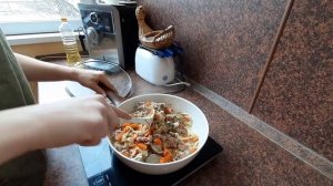 Паштет из утиной печенки в тарталетках.