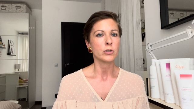 Начинающий косметолог. Как продавать услуги и косметику, что бы зарплата росла. Часть 4 смотреть онлайн