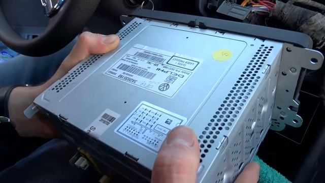 Как снять магнитолу и замена RCD510 на RCD330+ / VW polo sedan