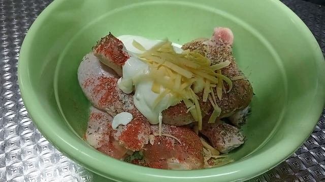 ЗАПЕЧЁНЫЕ КУРИНЫЕ ГОЛЕНИ В ДУХОВКЕ С КАРТОФЕЛЬНЫМ ПЮРЕ!!! #картофельноепюре #ужин #кулинария#голень