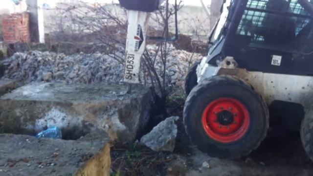 Работа гидромолотом