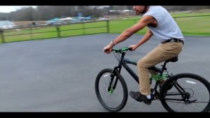 Genesis V2100 26 - 27.5 inch Mountain Bike Test and Review - Walmart Bicycle