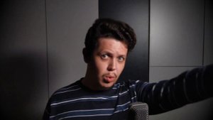 Как поставить свет для говорящей головы