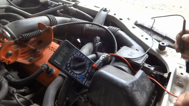 Проверяем исправность ДМРВ на Mazda Demio смотреть онлайн